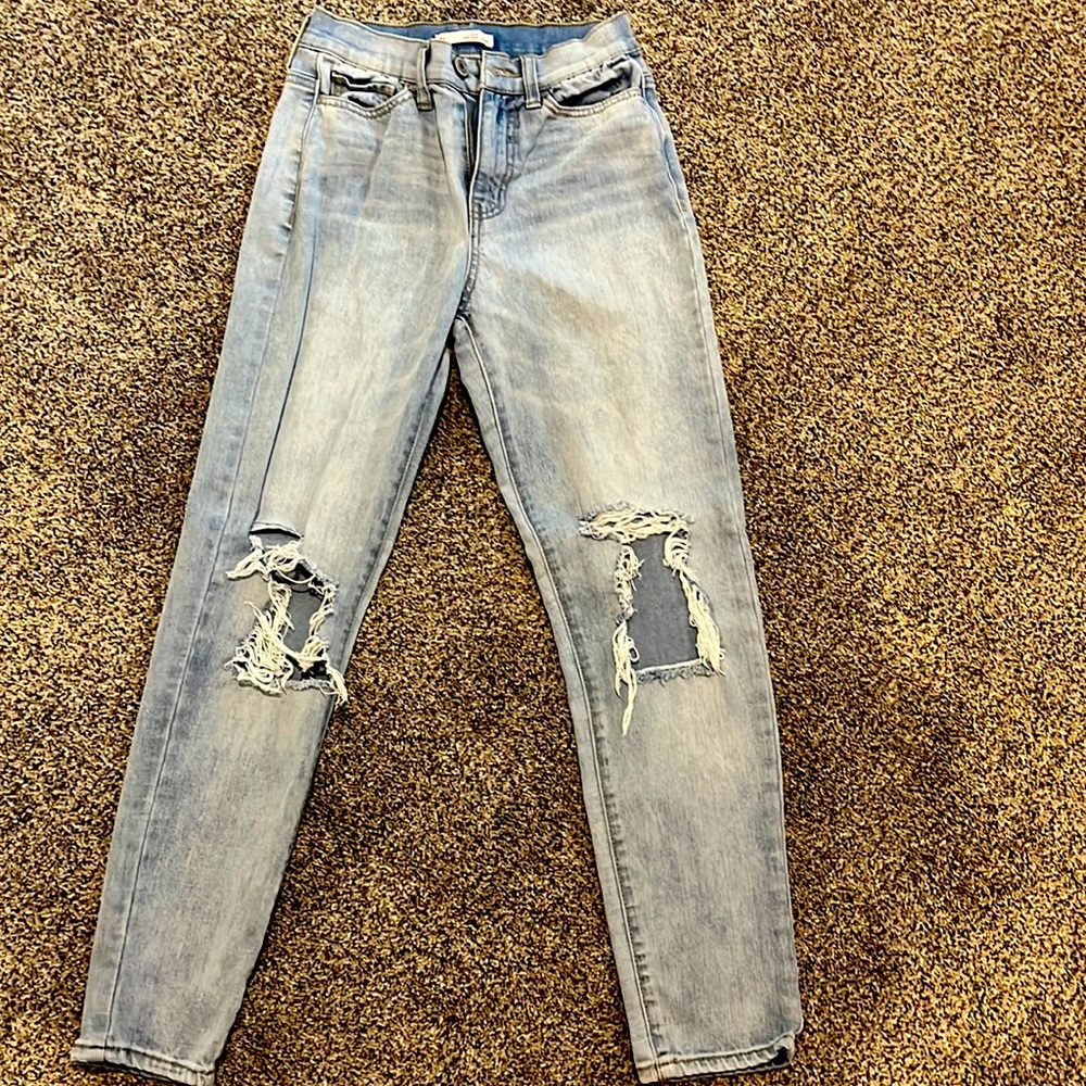i got these from kohls but the brand is So. size 0, W24, high rise mom jean